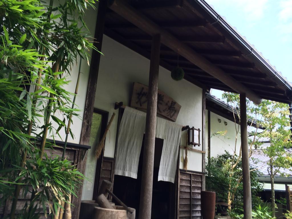 Hotel Biwa Monogatari Atami  Exterior foto