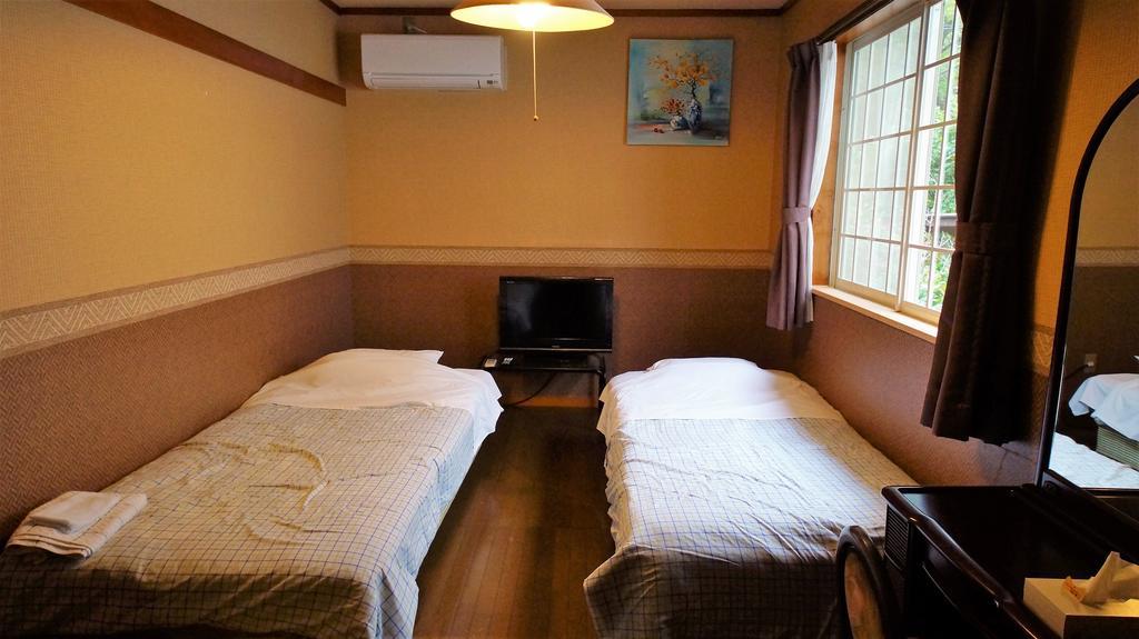 Hotel Biwa Monogatari Atami  Exterior foto